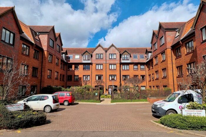 1 Bedroom Flat To Rent In Rosebery Court, Water Lane, Leighton Buzzard LU7