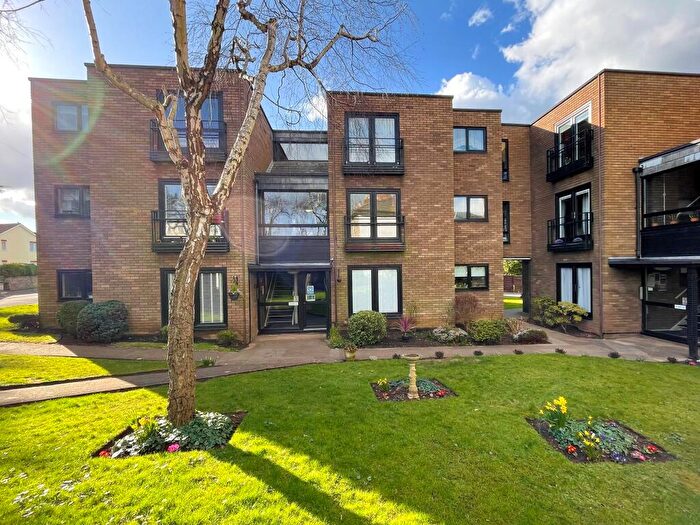 2 Bedroom Apartment To Rent In Salisbury Park, Downend, Bristol, BS16