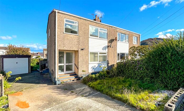 3 Bedroom Semi-Detached House For Sale In Gwynan Park, Dwygyfylchi, Penmaenmawr, Conwy, LL34