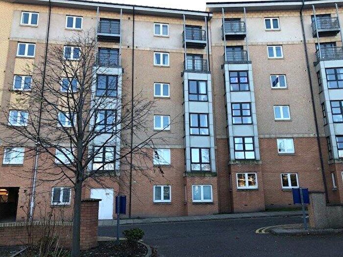 2 Bedroom Flat To Rent In Bothwell Road, City Centre, Aberdeen, AB24