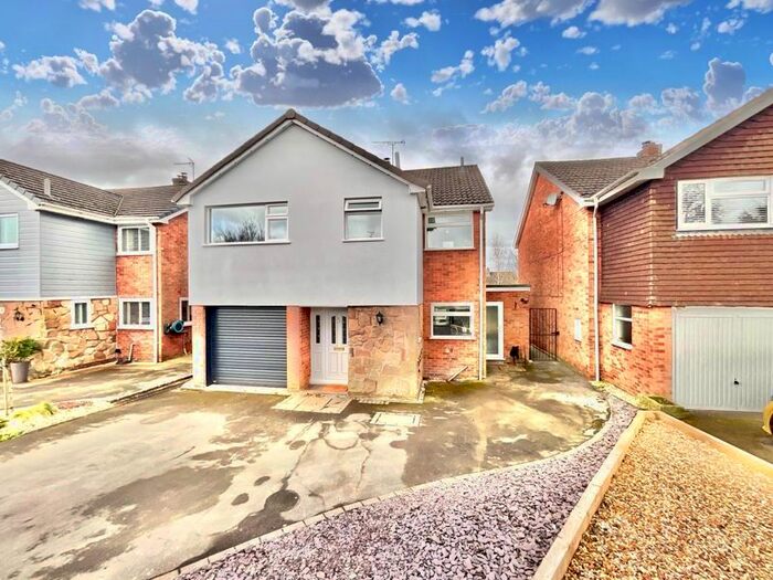 4 Bedroom Detached House For Sale In Fitzherbert Close, Swynnerton, Stone, ST15