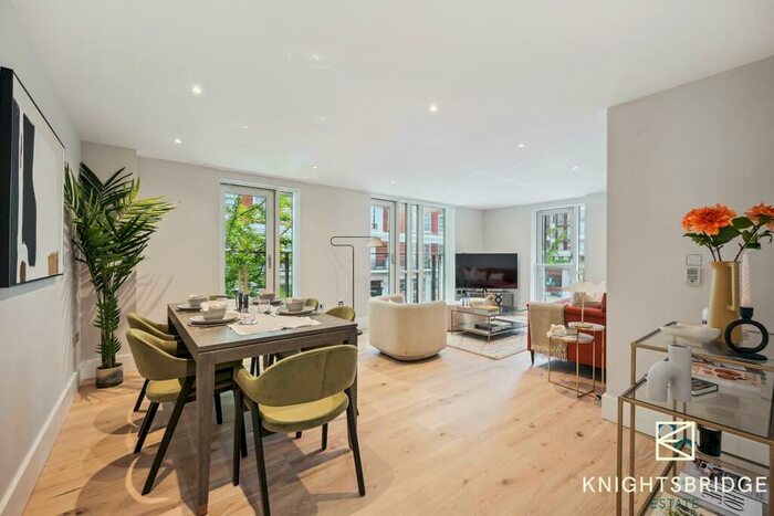 4 Bedroom Apartment To Rent In Baker Street, Marylebone, NW1