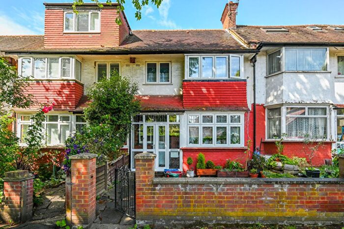 3 Bedroom Terraced House For Sale In Park Drive, Gunnersbury Triangle, London, W3