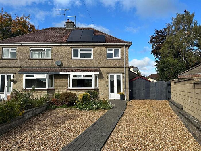 3 Bedroom Semi-Detached House For Sale In Orchard Crescent, Chippenham, SN14
