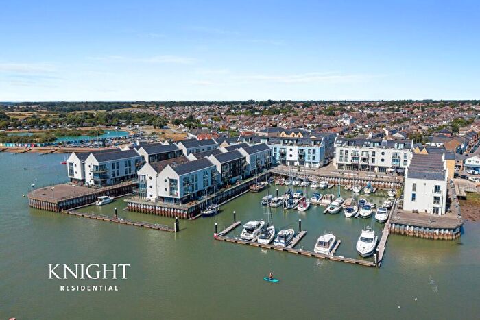 3 Bedroom Apartment For Sale In Waterside Marina, Brightlingsea, Colchester, CO7