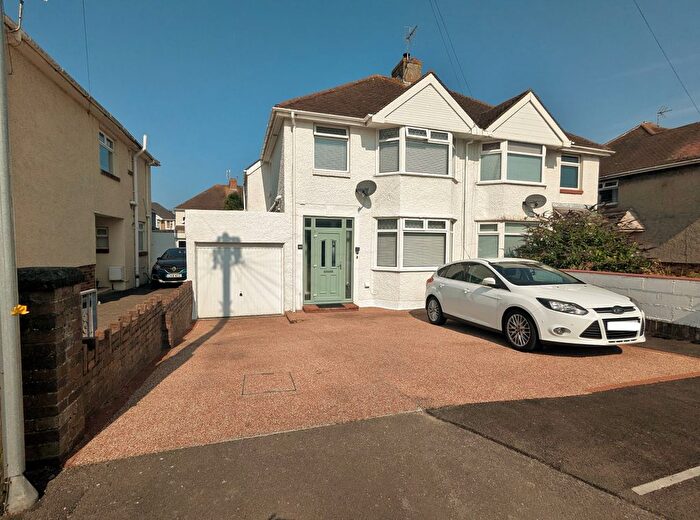 3 Bedroom Semi-Detached House For Sale In Nicholls Avenue, Porthcawl, CF36