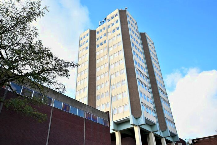 Studio To Rent In Tamar Square, Woodford Green, IG8