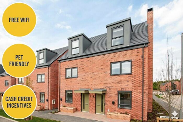 3 Bedroom Semi Detached House To Rent In Weeks Rent Free - Shenley Wood, Milton Keynes, MK5