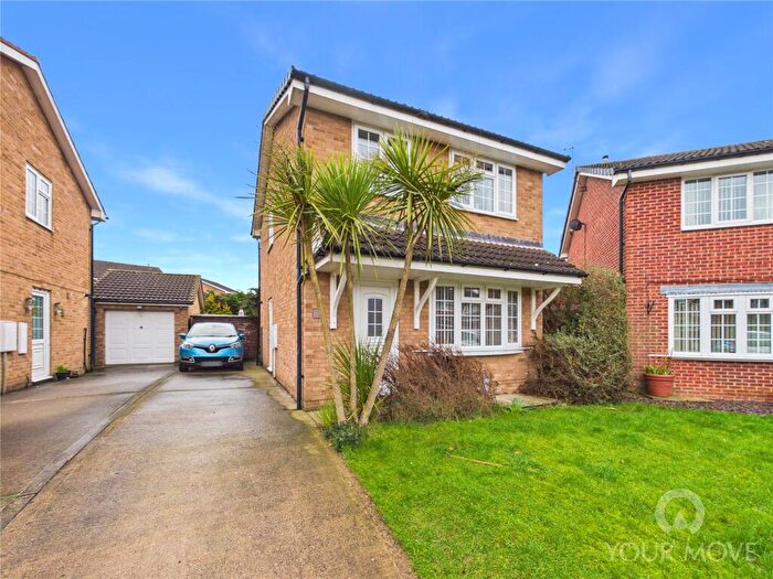 3 Bedroom Detached House For Sale In Emmanuel Close, Darlington, Durham, DL1