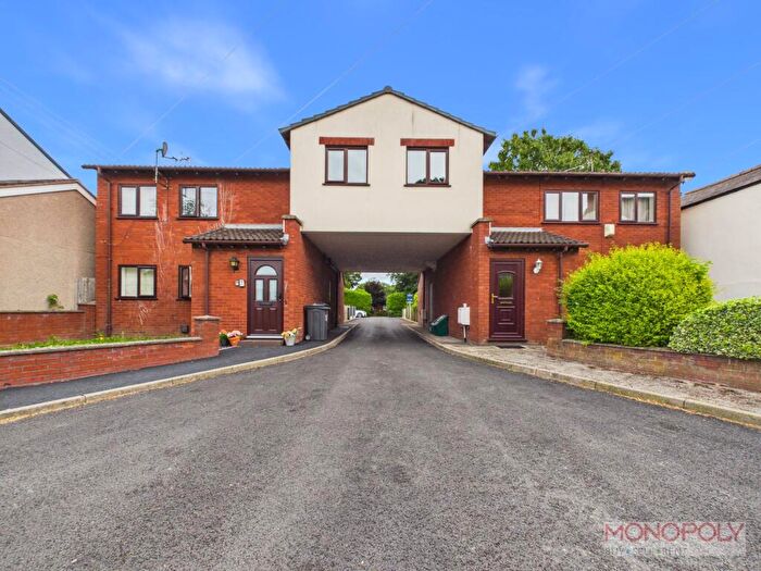 1 Bedroom Maisonette For Sale In Chester Road, Rossett, LL12