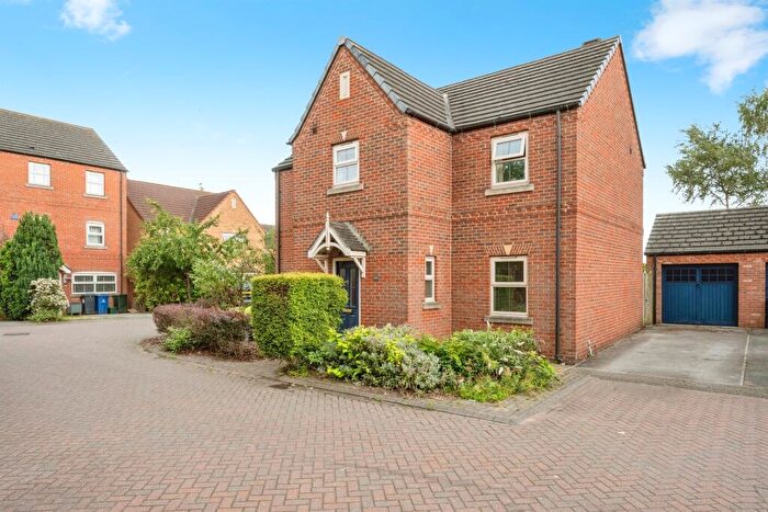 4 Bedroom Detached House For Sale In St. Edwin Reach, Dunscroft, Doncaster, DN7