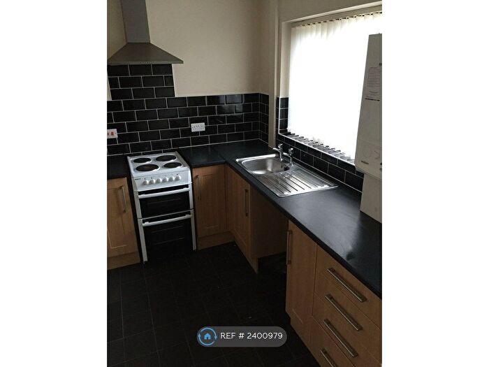 3 Bedroom Terraced House To Rent In Denewood Crescent, Nottingham, NG8
