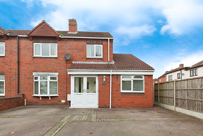 3 Bedroom Semi-Detached House For Sale In Wood Street, Wood End, Atherstone, Warwickshire, CV9