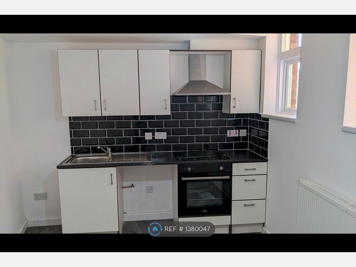 1 Bedroom Flat To Rent In Lichfield Street, Wolverhampton, WV1