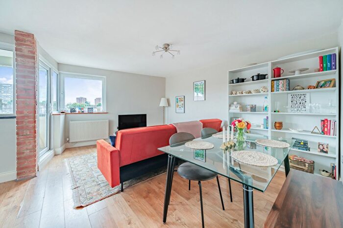1 Bedroom Flat For Sale In Beckway Street, London, SE17