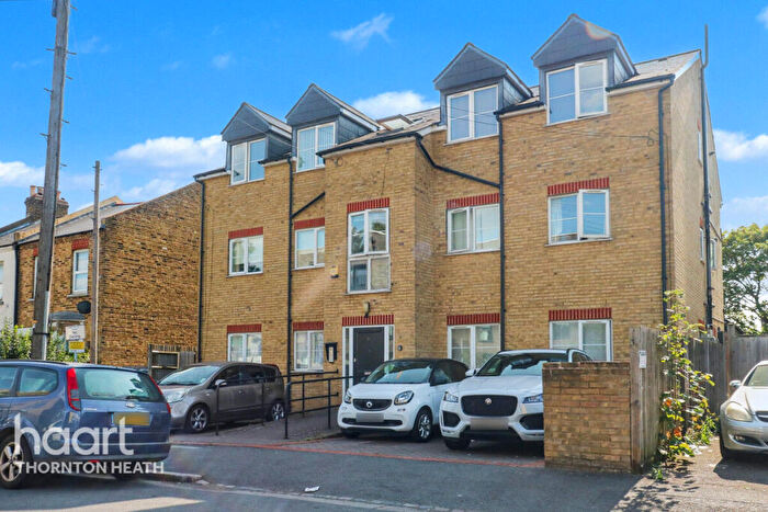 2 Bedroom Flat For Sale In Bensham Grove, Thornton Heath, CR7