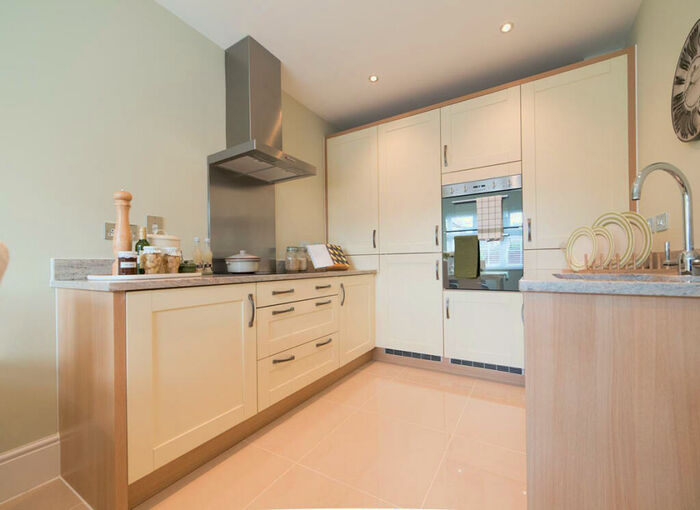 3 Bedroom End Of Terrace House For Sale In Pirelli Close Castle Donington Derby, DE74