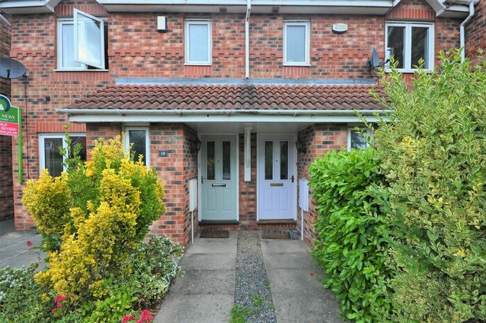 3 Bedroom Semi-Detached House To Rent In Huntington Mews, York, YO31