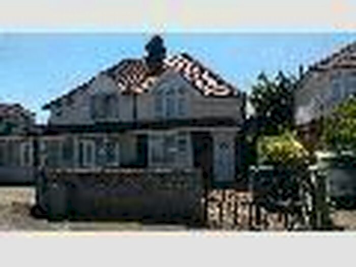 2 Bedroom Semi-Detached House To Rent In Eastern Avenue, Oxford, OX4