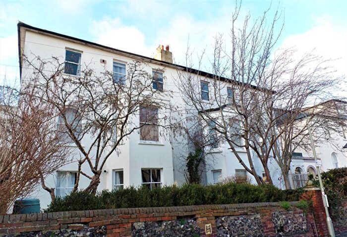 1 Bedroom Flat To Rent In Richmond Road, Brighton, BN2