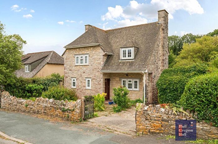 2 Bedroom Detached House For Sale In Gypshayes, Langton Matravers, Swanage, BH19