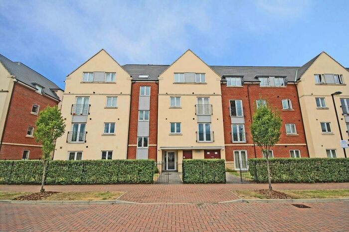 2 Bedroom Flat To Rent In Academy Place, Osterley, Isleworth, TW7