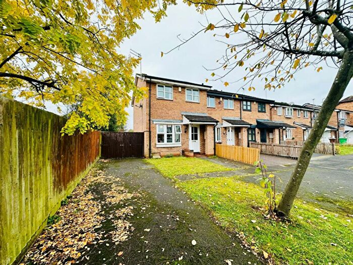 2 Bedroom House To Rent In Heron Drive, Lenton, Nottingham, NG7