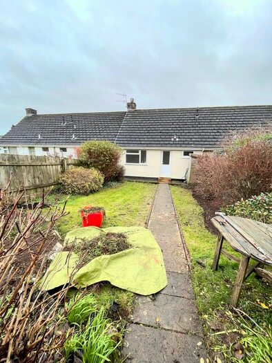 3 Bedroom Property To Rent In Elm Tree Close, Yealmpton, Plymouth, PL8