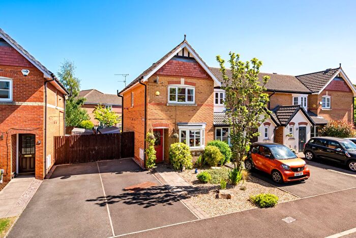 2 Bedroom Semi-Detached House For Sale In Abbeydale Close, Cheshire, SK8