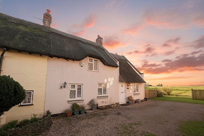3 Bedroom Cottage For Sale In The Picturesque Pebble Yard In Great Dalby, LE14