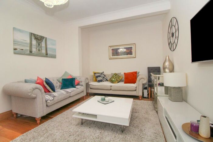 5 Bedroom Terraced House To Rent In Sherrard Road, Forest Gate, London, E7