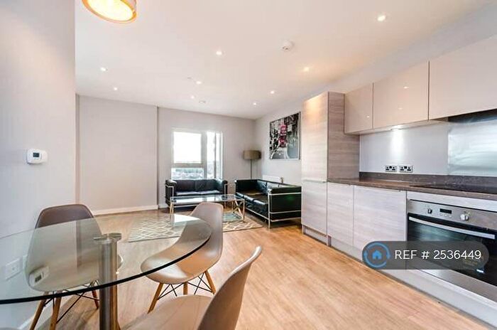 2 Bedroom Flat To Rent In Wandle Road, Croydon, CR0