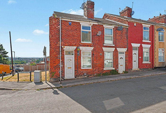2 Bedroom Terraced House For Sale In London Street, New Whittington, Chesterfield, S43