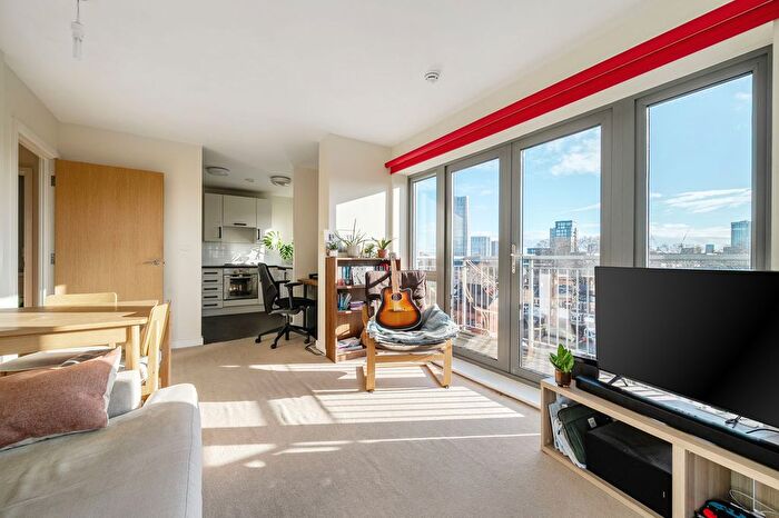 1 Bedroom Flat For Sale In Thomas Fyre Drive, May House, E3