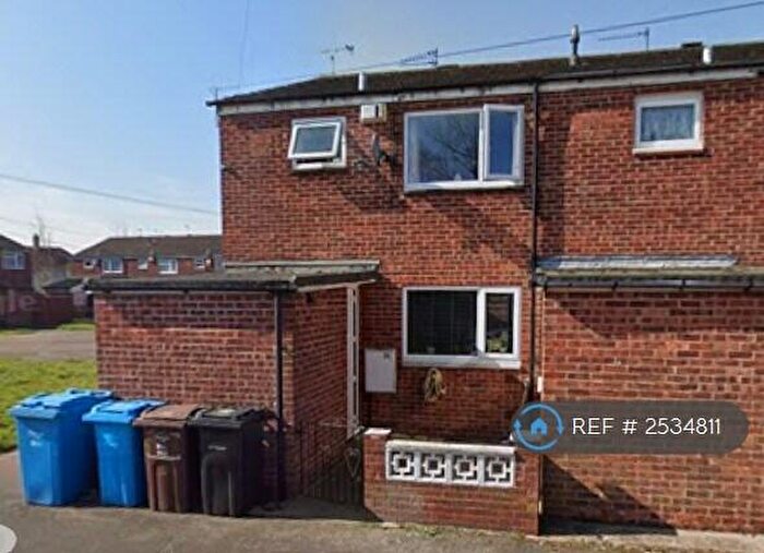 3 Bedroom Terraced House To Rent In Ripley Close, Hull, HU6