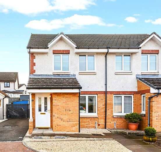 3 Bedroom Semi-Detached House For Sale In Dr Porter Gardens, Fallin, FK7