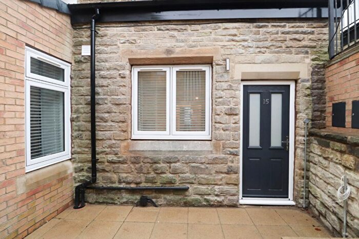 1 Bedroom Flat To Rent In Chapeltown, Pudsey, West Yorkshire, LS28