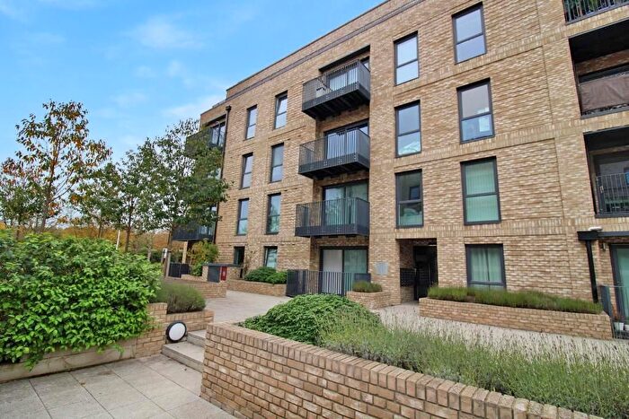 1 Bedroom Flat For Sale In Canal Street, Campbell Park, Milton Keynes, Buckinghamshire, MK9