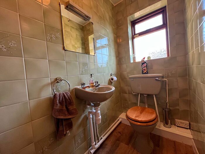 2 Bedroom Bungalow To Rent In Gunnings Lane, Upton Noble, Shepton Mallet, BA4