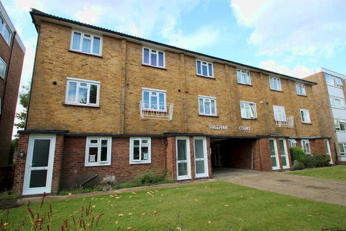 2 Bedroom Flat To Rent In Ashburton Road, Addiscombe, Croydon, CR0