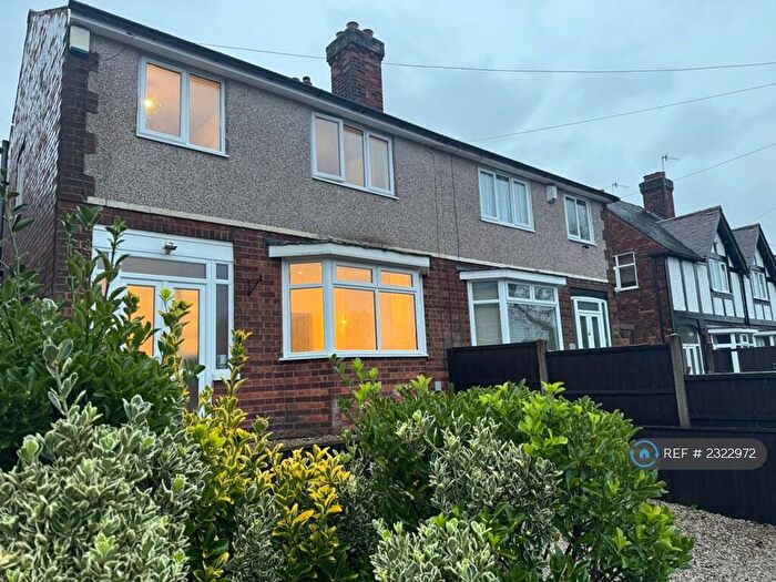 3 Bedroom Semi-Detached House To Rent In Edingley Avenue, Nottingham, NG5