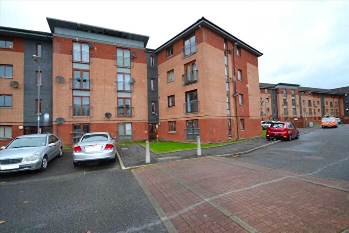 2 Bedroom Flat For Sale In Dalmarnock Drive, Dalmarnock, Glasgow, G40
