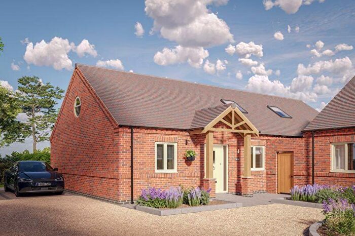 3 Bedroom Bungalow For Sale In Cakebole Lane, Chaddesley Cortbett, DY10