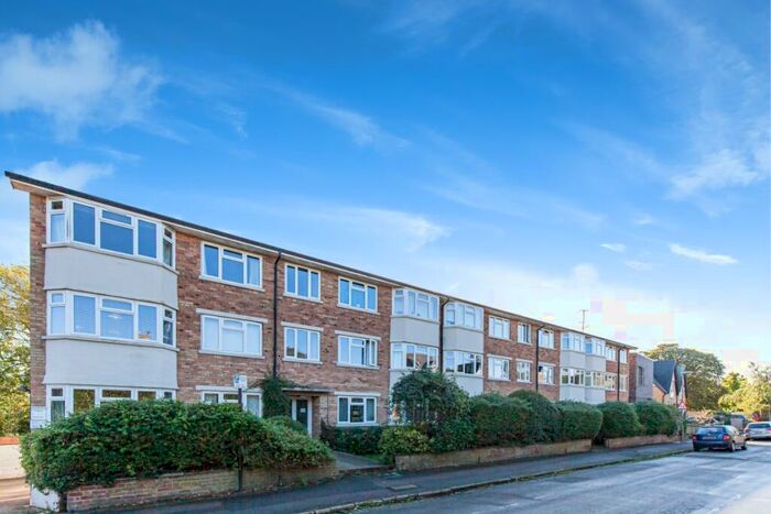 2 Bedroom Apartment To Rent In Water Eaton Road, North Oxford, OX2