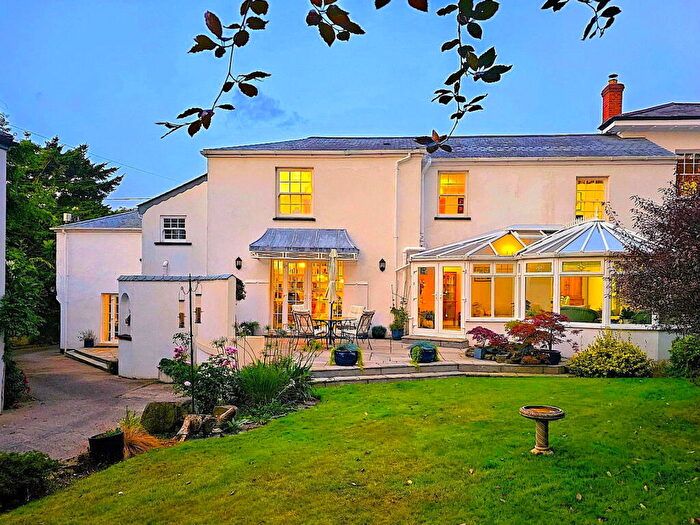5 Bedroom Character Property For Sale In Northam, North Devon, EX39