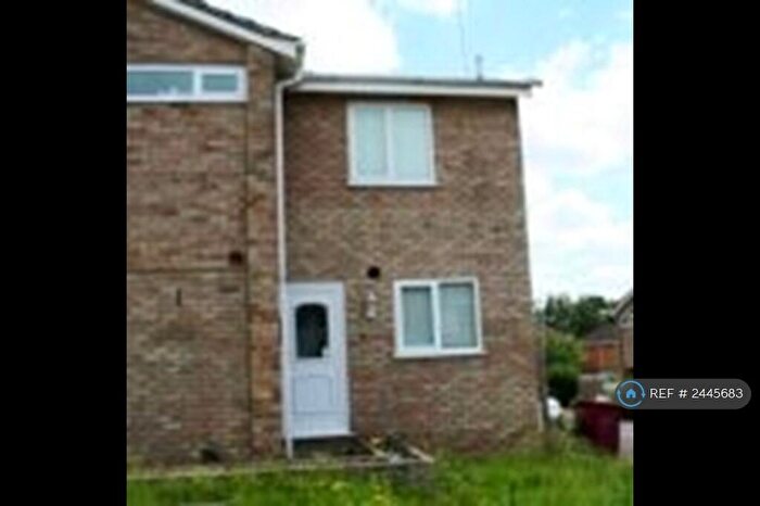 1 Bedroom Maisonette To Rent In Harlech Avenue, Caversham, Reading, RG4