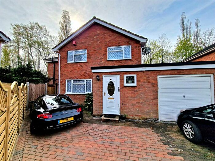 1 Bedroom Apartment To Rent In Strawberry Fields, Hatfield, AL10