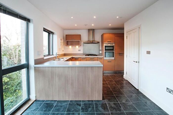4 Bedroom Property To Rent In Chapter Walk, Redland, Bristol, BS6