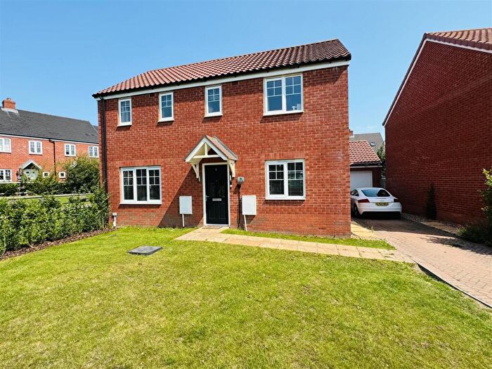 3 Bedroom Detached House For Sale In Hitcham Road, Framlingham, Woodbridge, IP13