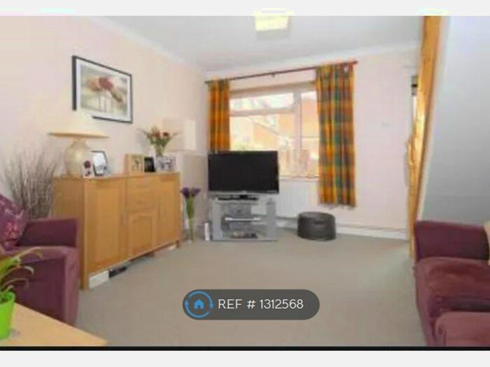 2 Bedroom Terraced House To Rent In Fletcher Road, Oxford OX4